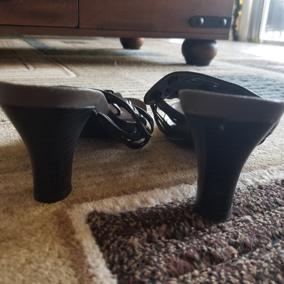 Mia 2 heels - Picture 4 of 8